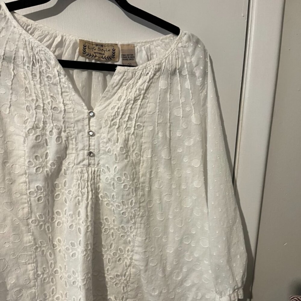 LIFE STYLE WHITE BLOUSE SZ 1X